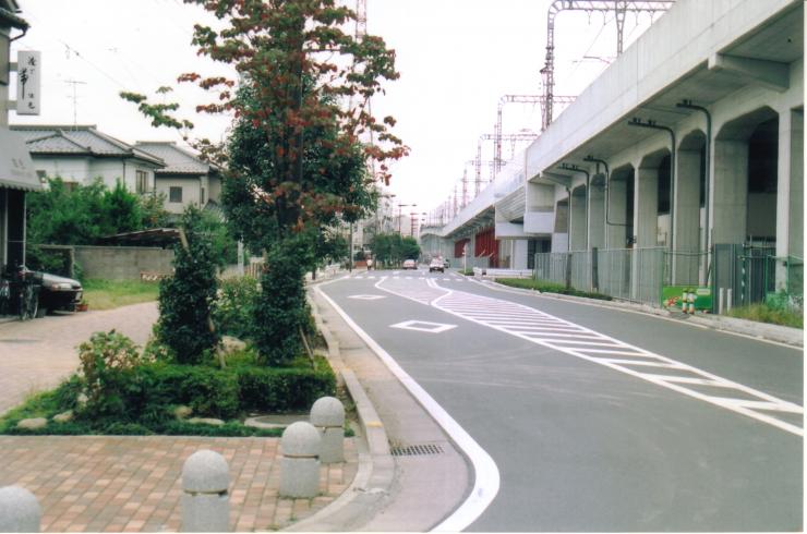 新越谷駅・越谷駅間（施工後）