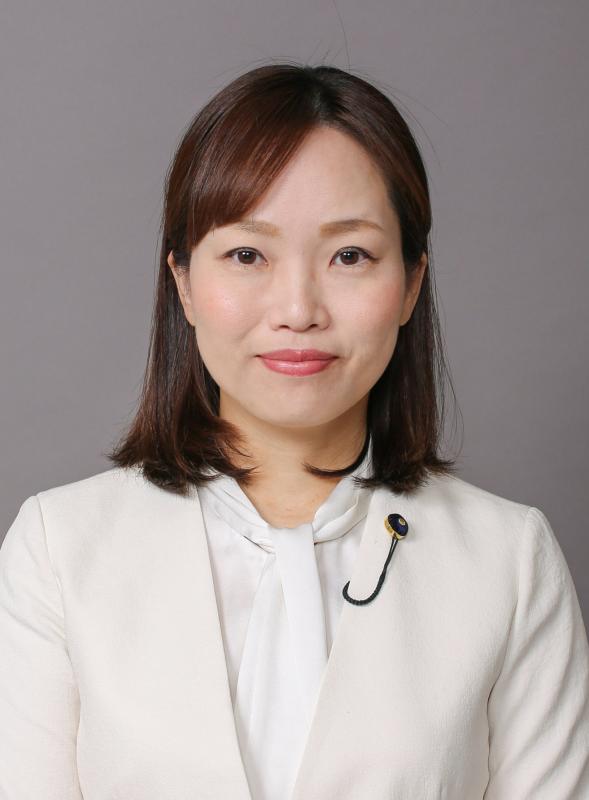 金野桃子議員