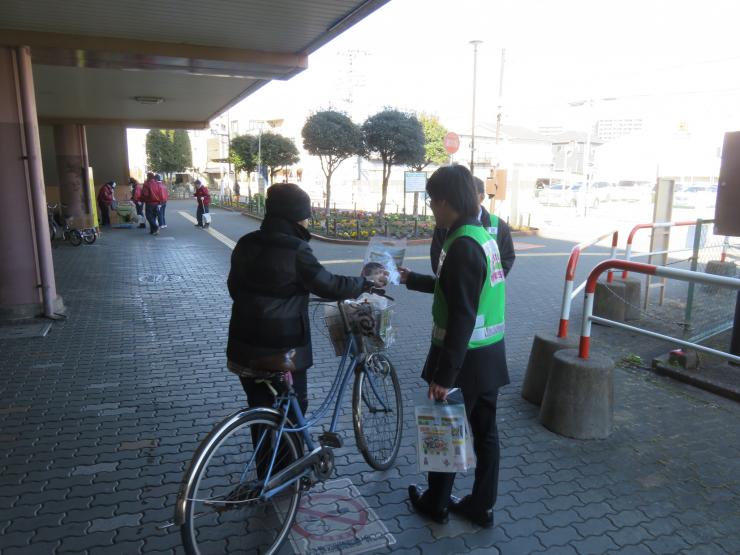 戸田公園駅前防犯キャンペーンR1　3