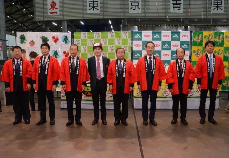 埼玉県産春野菜PRのため大田市場でトップセールス