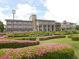 写真：埼玉県伊豆潮風館の外観