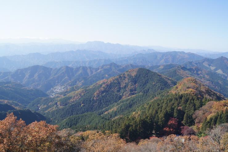 眺望抜群！紅葉の城峯山（秩父市・皆野町・神川町）