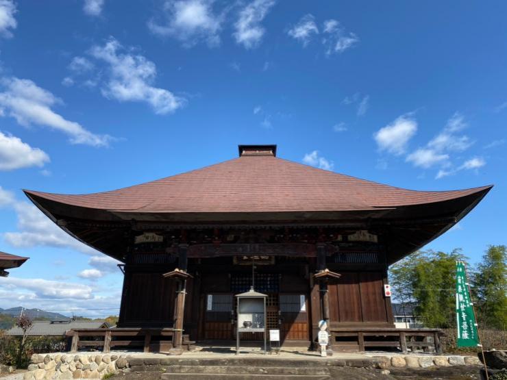 龍石寺