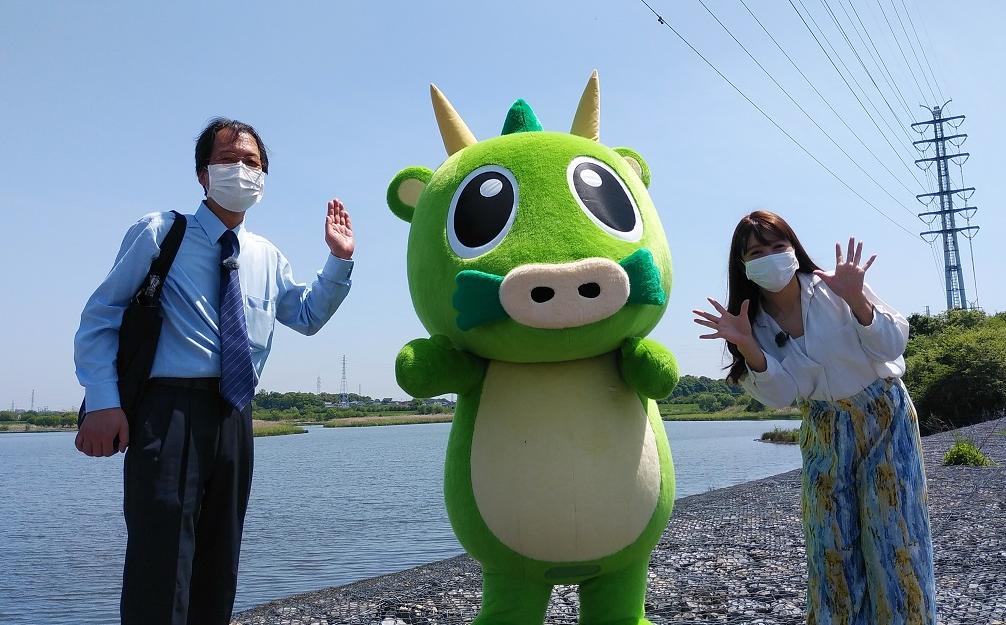 さいたま市のヌゥと学芸員と才木リポーターの写真