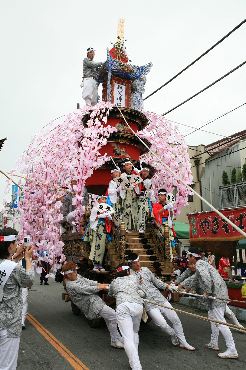 秩父川瀬祭の川瀬と屋台の行事 [秩父市]