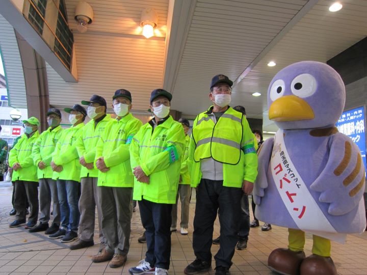 草加八潮地域安全推進連絡協議会の皆さまの写真