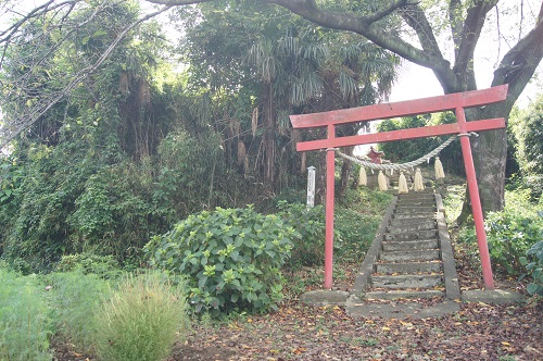 旧中山道沿いにある鳥居