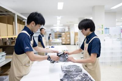 仕事をしている様子