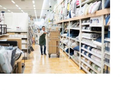 仕事をしている様子