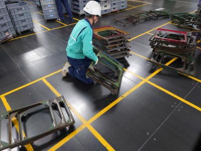 仕事をしている様子