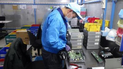 仕事をしている様子