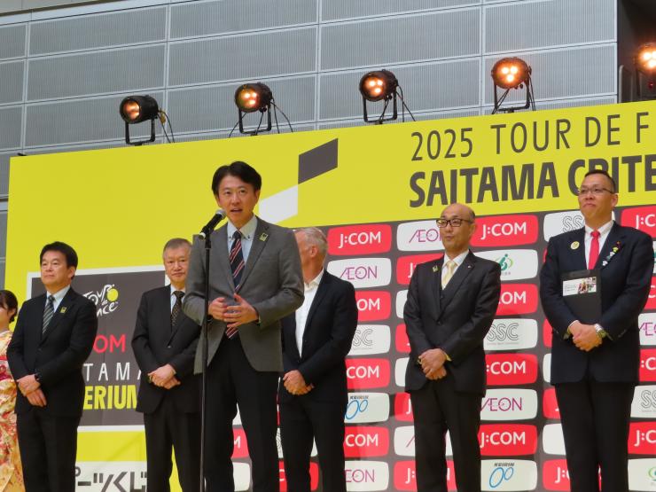 白土幸仁議長の写真