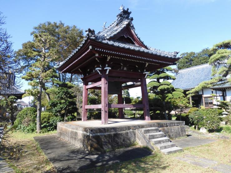 鐘楼堂（正側面）