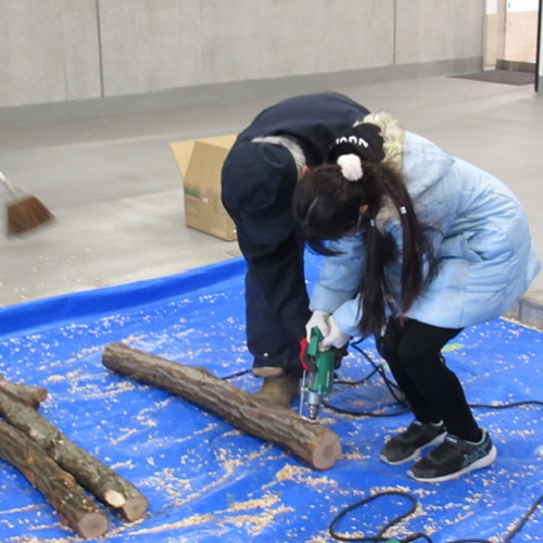 シイタケ植菌状況2