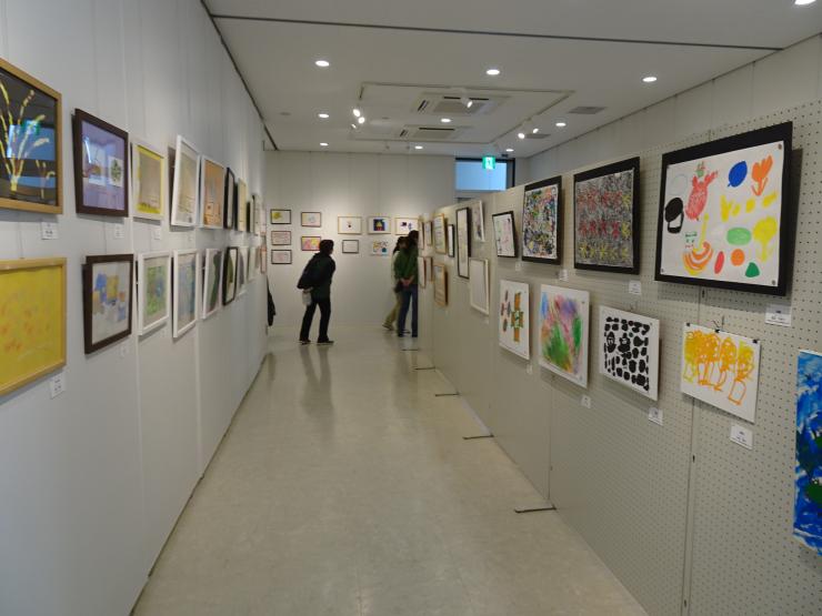 令和7年度障害者絵画展の写真4