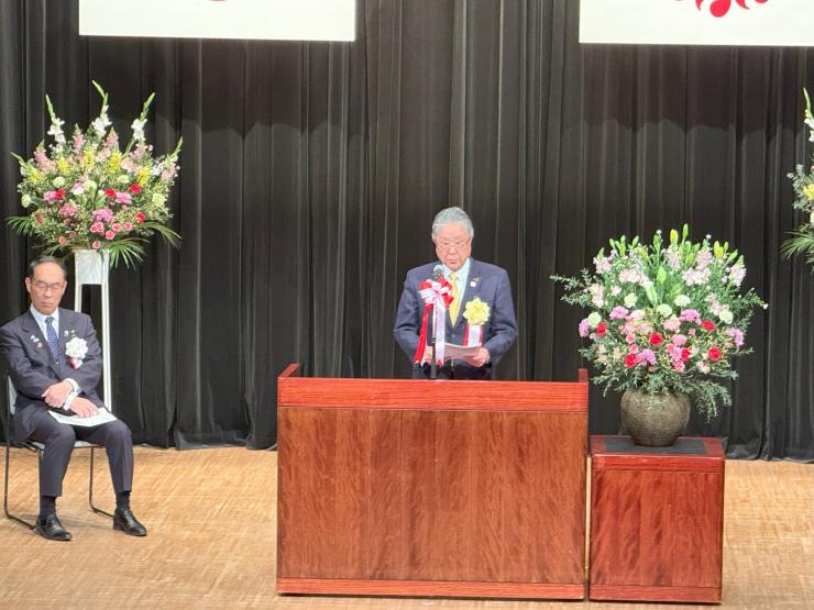 飯塚俊彦副議長の写真