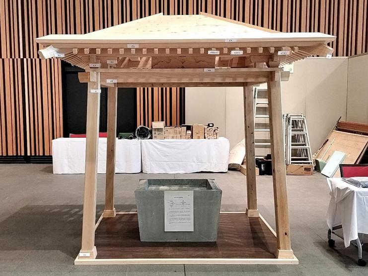 大宮建設高等職業訓練校が製作した優良作品賞の「水屋」の写真