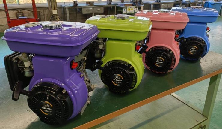 小型エンジン分解