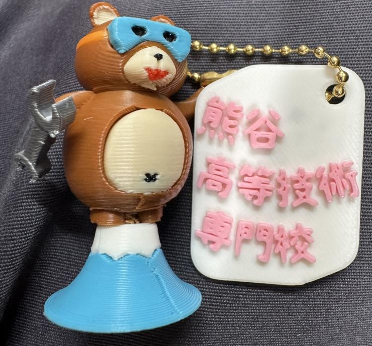 くませんくんペーパーウェイト