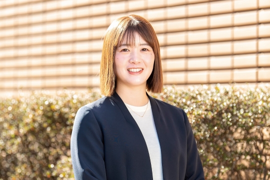 小中学校事務の顔写真