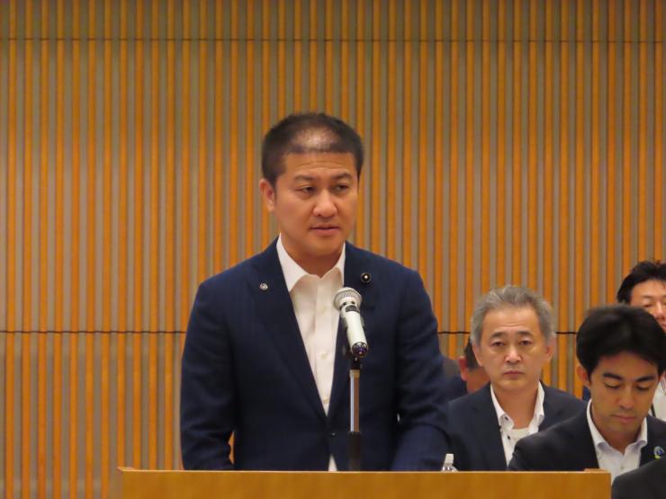 7月24日荒木議長の写真
