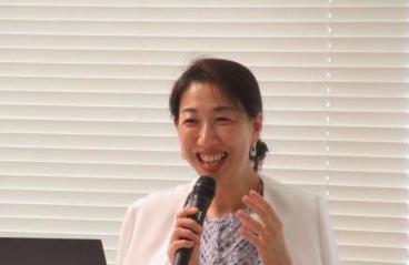 田中東子さん講演写真