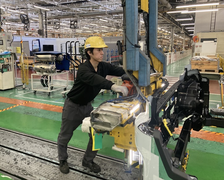 清水氏作業風景