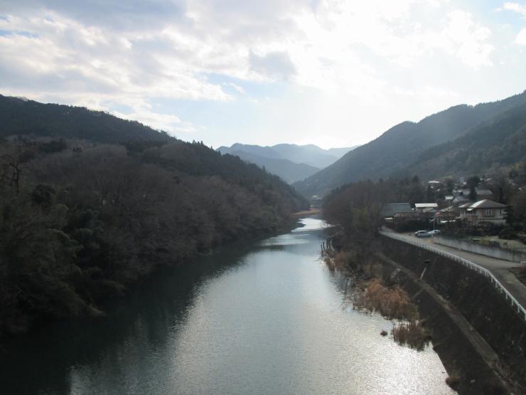 神泉橋の上流の風景