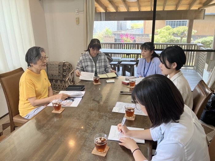 取材の様子（0825パンニャ・メッタ蓮華会）